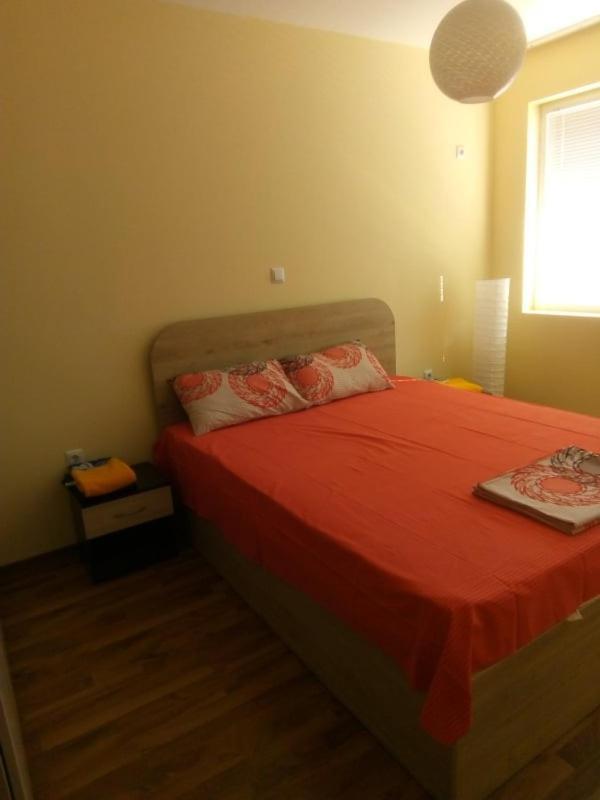 Cozy Apartament Naydenov Apartamento Burgas Exterior foto